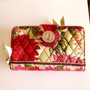 Vera Bradley turnkey wallet